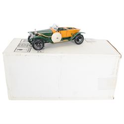 Five Franklin Mint 1:24 scale model cars, comprising 1935 Mercedes Benz 770K, 1912 Packard Victoria Model 1-48, 1930 Bugatti Royale Coupe Napoleon, 1929 Bentley 4.5 Litre Blower and 1934 Packard Convertible Sedan, all in original packaging with certificates
