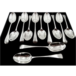  Twelve Edwardian silver dessert spoons, Old English pattern by Ackroyd Rhodes Manoah Rhodes & Sons Ltd, London 1903, approx 20.5oz  