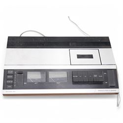 Bang & Olufsen Beocenter 7007, Beocord 1900, Beomaster 2200 and pair of Beovox speakers