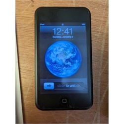 Ipod Touch 16GB, in original box, with JBL charging dock and other accessories