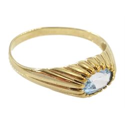 9ct gold single stone oval aquamarine ring, hallmarked