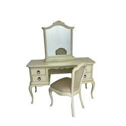 Willis and Gambier – dressing table with mirror and cane chair