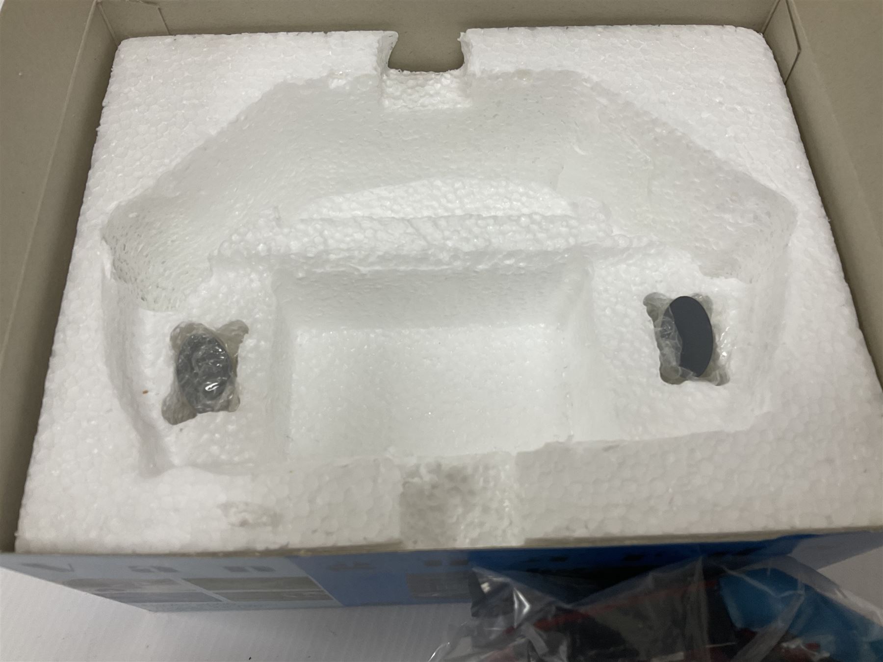 Lledo Vanguards - five 1:43 scale diorama sets comprising CD1002, PD1002, PD2002, RD 3002 and GD1002; with further Corgi 05508 Mini 7 racing club diorama set; all boxed (6)