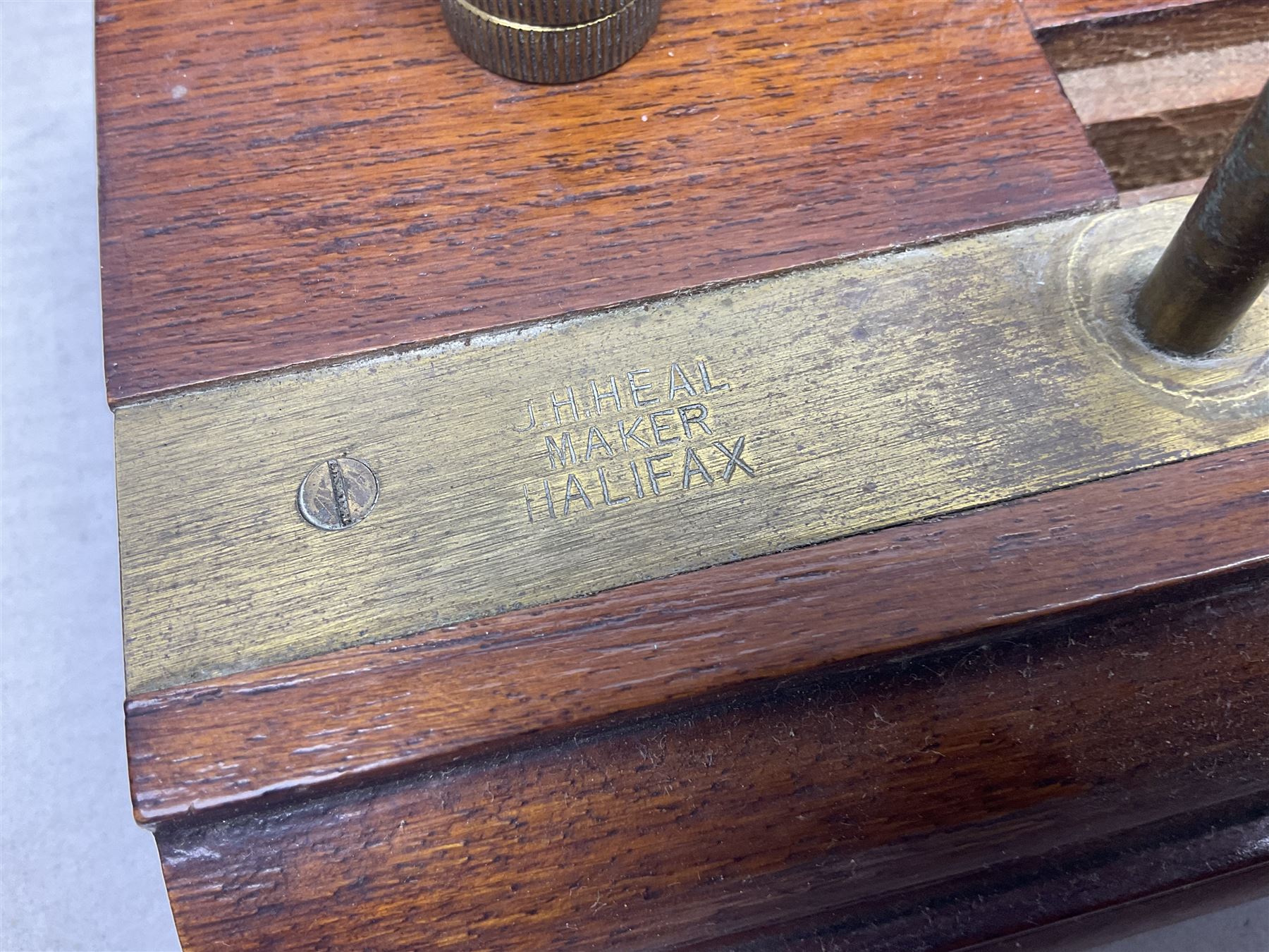 Early 20th century worsted spinners walnut and brass twist tester by J.H. Heal Maker Halifax L61cm; in original box with paperwork