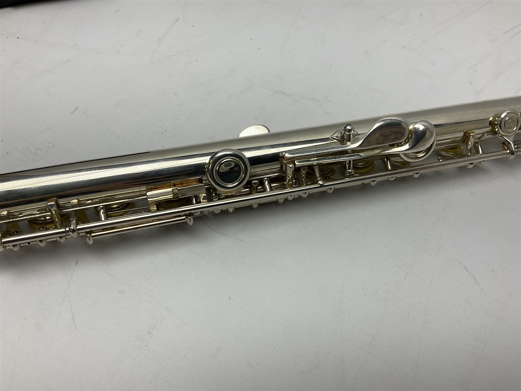 Buffet Crampon Paris three-piece flute, marked Cooper Scale AKC E, serial no.715182; cased
