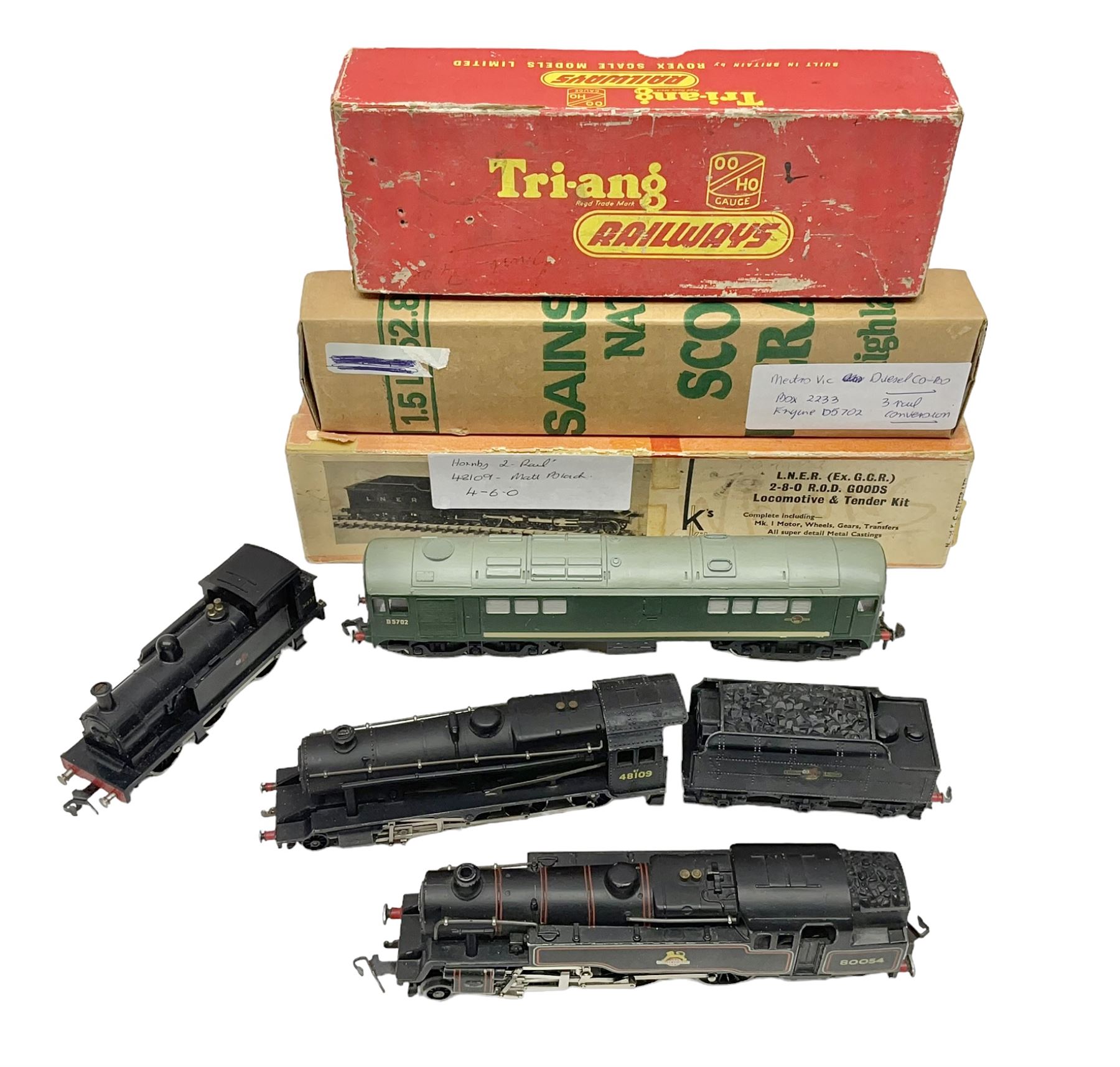 Hornby Dublo - 2-rail - Class 8F 2-8-0 locomotive No.48109 in BR black; Class R1 0-6-0 tank locomotive No.31337 in BR black; and Met-Vic Diesel Co-Bo locomotive No.D5702 in BR green; together with 3-rail Class 4MT Standard Tank 2-6-4 locomotive No.80054 in BR black; three unassociated boxes and one unboxed (4)