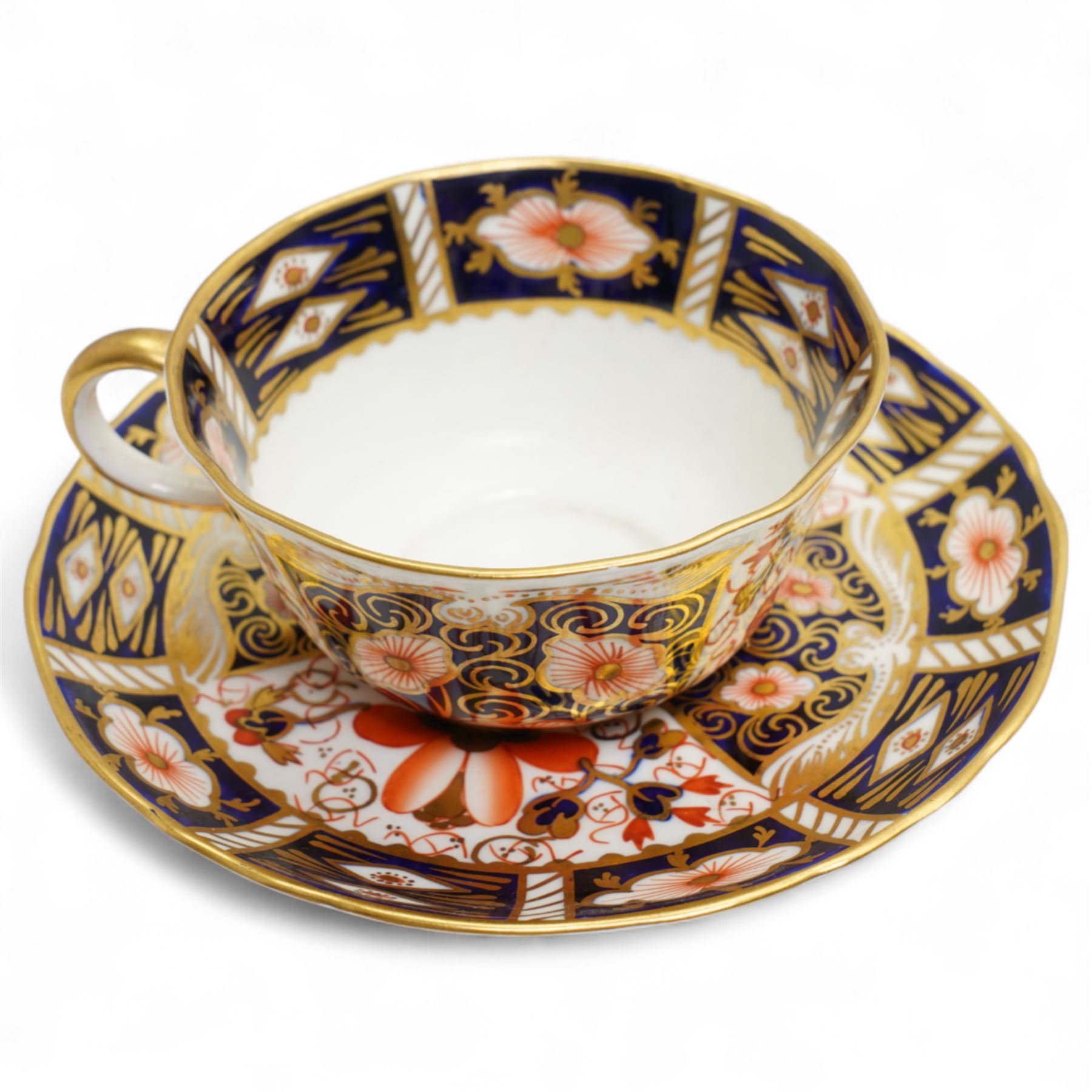 Royal Crown Derby limited edition Imari 'Yorkshire Rose' plate, numbered 442/2000; together with other mixed Royal Crown Derby tea wares, including pattern 2451 trio and matching teapot and sandwich plate, pattern 962 (6)