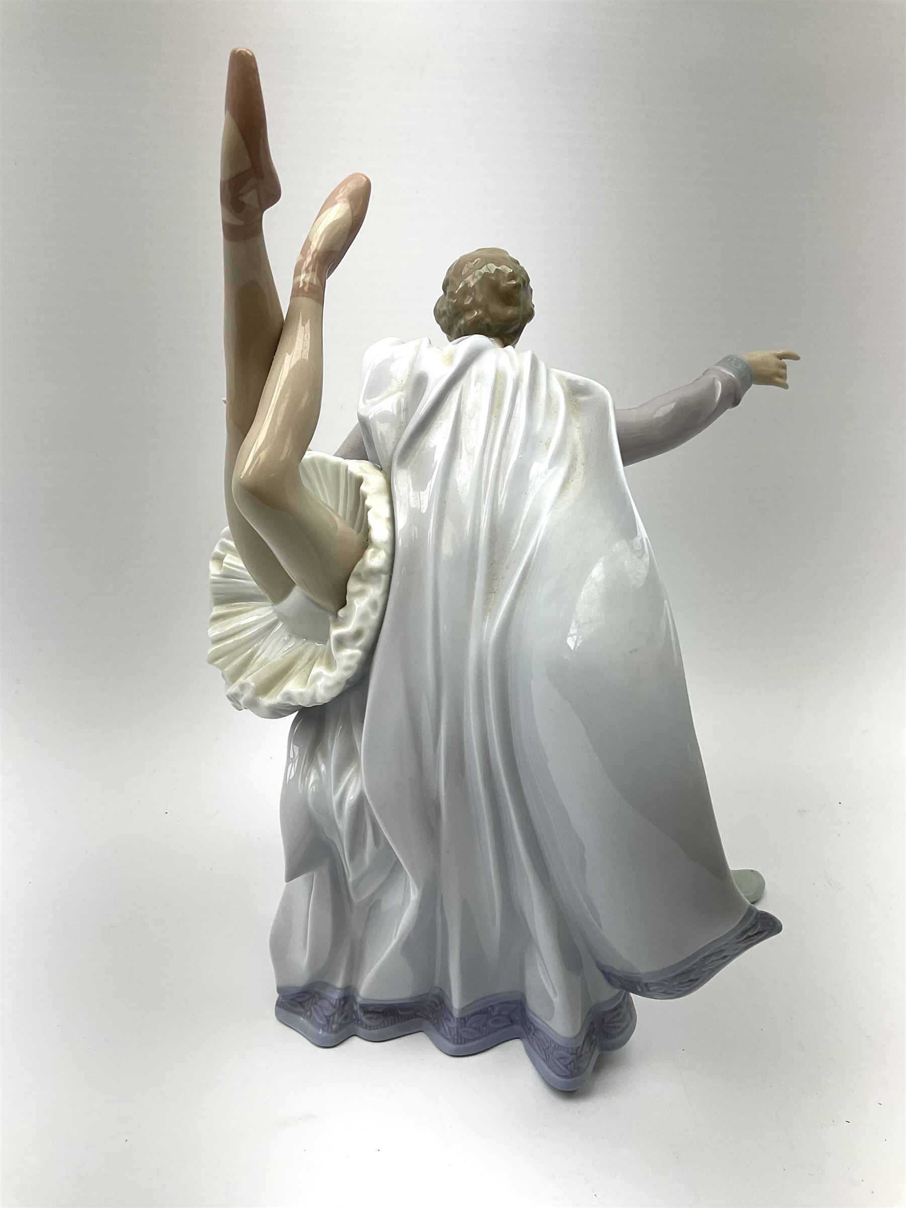 A large Lladro figure group | Antiques, Collectables, Ceramics