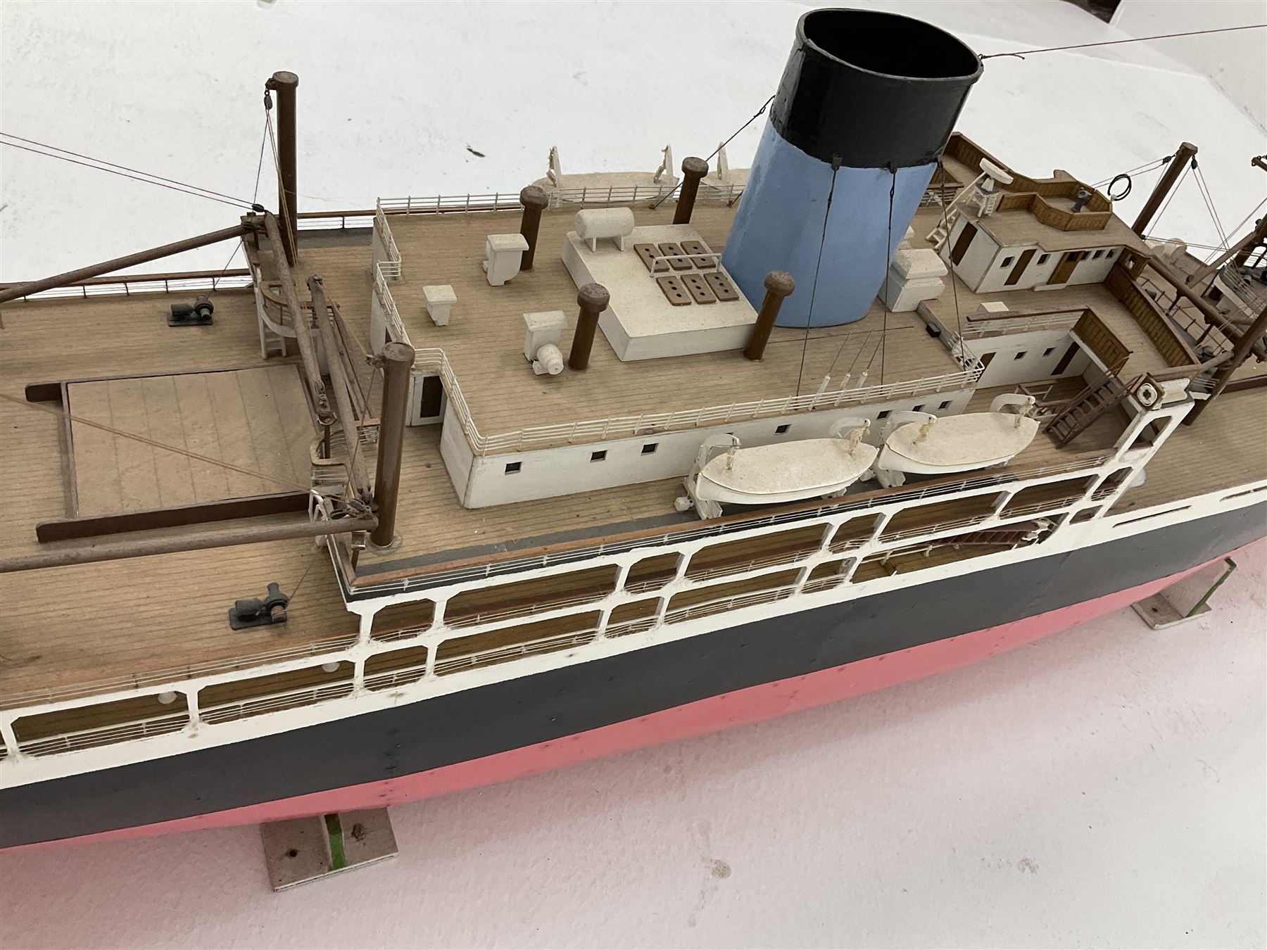 Scratch built model of the SS/HMS Hector armed merchant cruiser with full range of deck fittings L168cm with two copies of biographical information