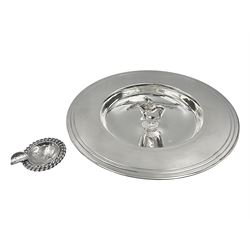 Spanish silver coin dish, with white metal chain rim and upon three ball feet, together with a silver plated armada style dish, with cast racehorse and jockey to centre, coin dish D4.8cm, armada dish D20.5cm