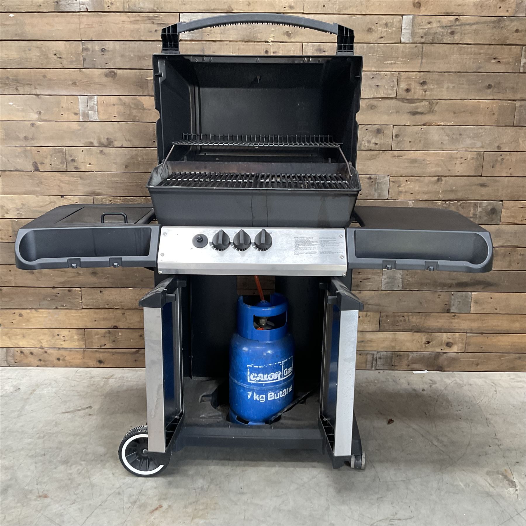 OMC Gas barbeque