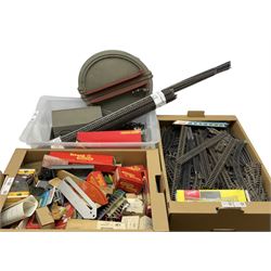 '00' gauge - large quantity of track, turntable, points etc; and various trackside accessories including unopened packs of catenary, signals, figures, switches, telegraph poles, huts, inclined piers, sidewalls, etc; some boxed