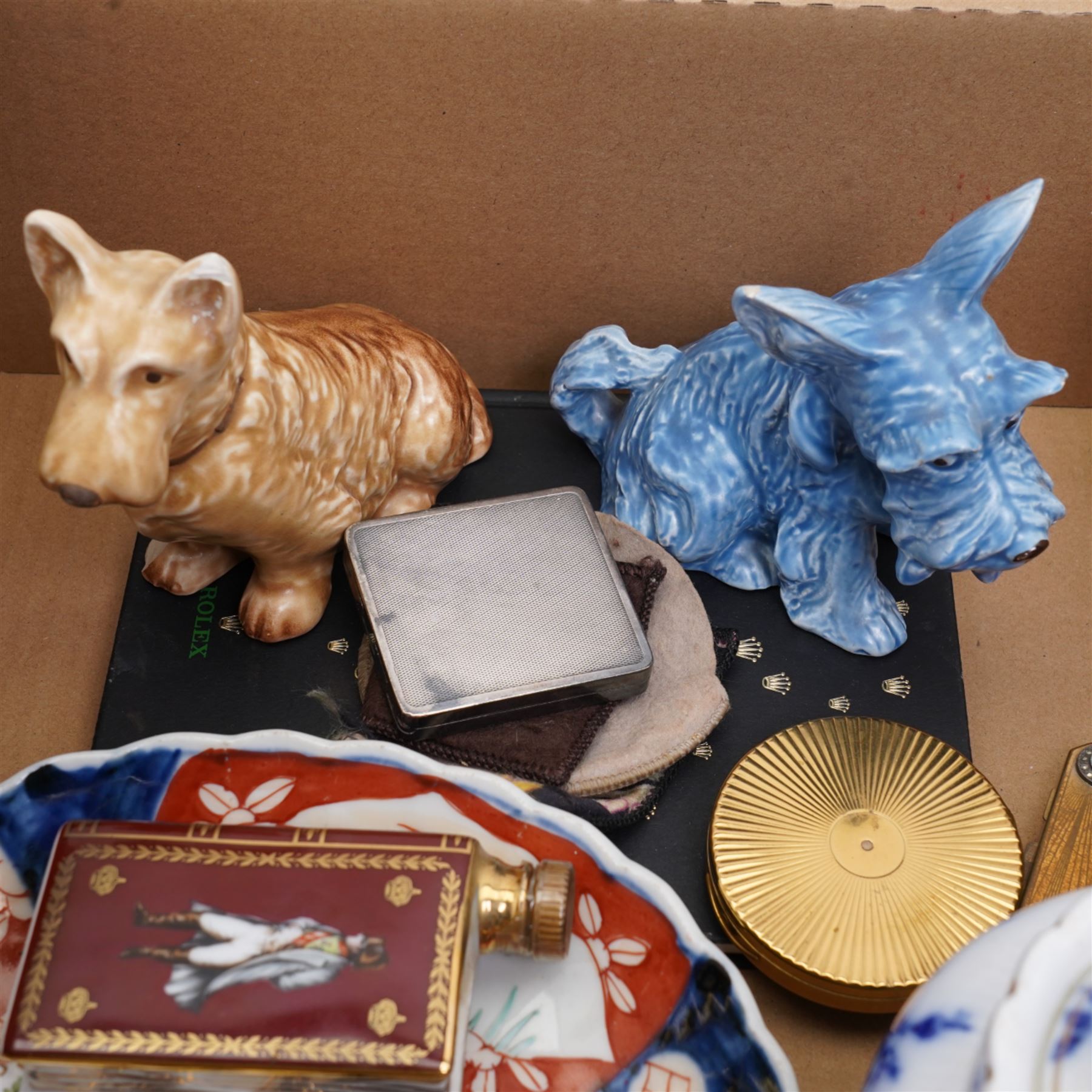 Two Sylvac dogs, 1205 and 1295, two Limoges Camus brandy flasks, pair of Imari plates, graduated jugs, Stratton and other compacts etc