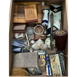 Assorted collectables, to include cased stirrup cups, two mother of Pearl mounted purses, leather cased sovereign holder with twin sprung platforms to the interior, small quantity of costume jewellery, ebonised hair brush, Osmiroid pen with interchangeable nibs, olive wood box, olive wood mounted book containing pressed flowers, etc.