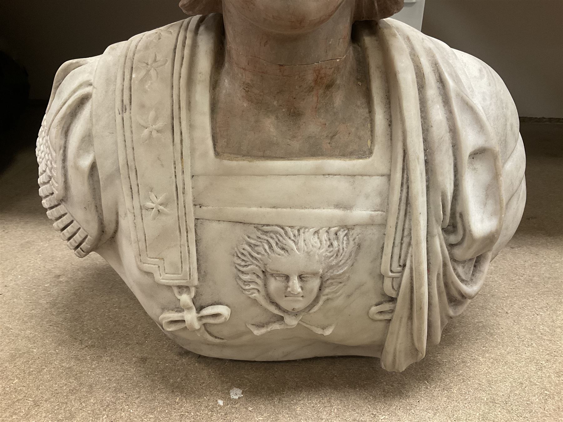 19th century marble and alabaster bust, modelled as a Roman warrior, total H68cm