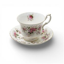 Royal Albert Lavender Rose tea and dinner wares, comprising eight dinner plates, and eight small dinner plates, eight side plates, open serving dish, teapot, open sucrier, salt and pepper, sandwich plate, sauce boat and saucer, eight teacups and saucers, six bowls, six oval serving dishes, and one platter