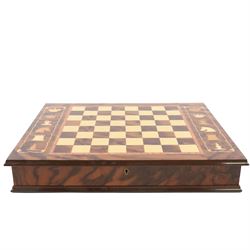 Italian Notturno chess set, the hinged board opening upon compartments with chess pieces, ...