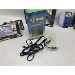 Nintendo 64 console, two controllers, games and accessories. Accessories to include the ‘Tremorpak’ and ‘Spook’ 2 Phono plugs and a S-VHS plug with adapter, both in original boxes. Games to include ‘Golden Eye 007’, ‘Doom 64’, ‘Killer Instinct Gold’, ‘Tetrisphere’, ‘F-1 World Grand Prix’, ‘Pilotwings 64’ and ‘Lylatwars’ with ‘Rumble Pak’, all with original boxes and instruction manuals. ‘Star Wars Episode I Racer’ game cartridge in Shadows of the Empire box. 