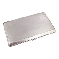 1920s silver cigarette case, of rectangular form, with engine turned decoration and blank cartouche, hallmarked John Henry Wynn, Birmingham 1921, H14cm