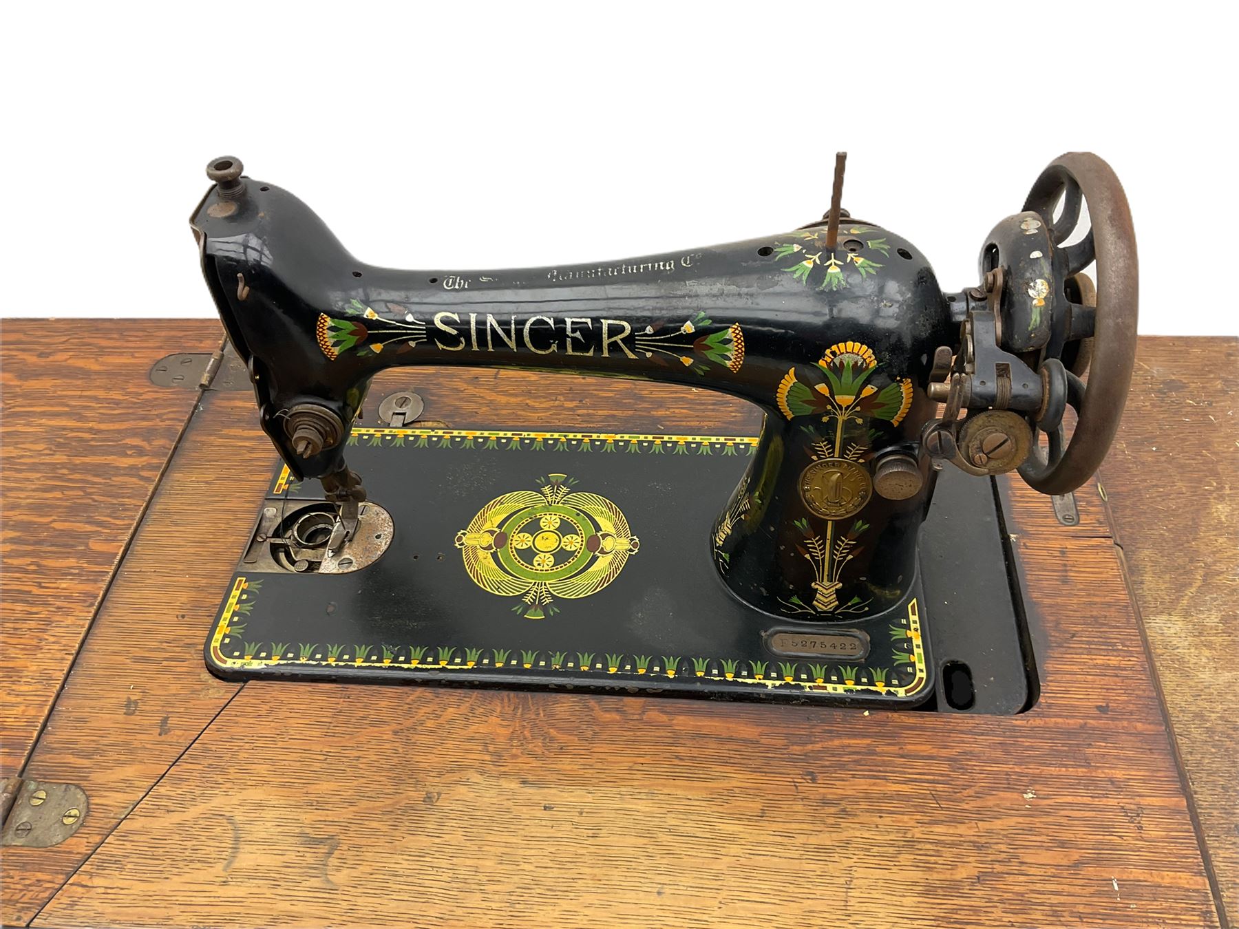 Singer treadle sewing machine and table top sewing machine (2)