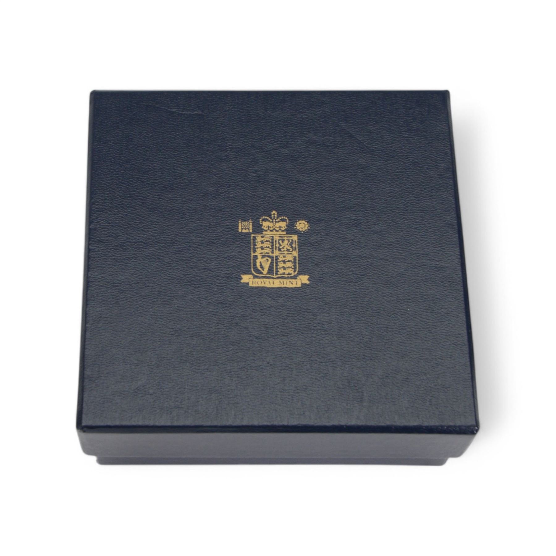 The Royal Mint United Kingdom gold proof one pound four coin set, comprising 2004 'Forth Rail Bridge', 2005 'Menai Straits Suspension Bridge', 2006 'Egyptian Arch Railway Bridge' and 2007 'Gateshead Millennium Bridge', housed in a display case with certificates