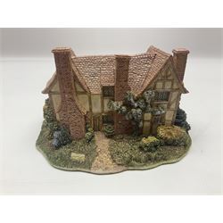 Twelve Lilliput Lanes, including the full Helen Allingham Collection, Chalfont St  Giles, Midhurst, Great Wishford and Witley and from the Blaise Hamlet Classics Collection, Circular Cottage, Dial Cottage, Double Cottage etc, all with original boxes 