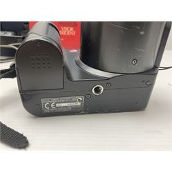 Collection of cameras, including Nikon F401 AF camera body, serial no 2111407, with Sigma Zoom Master 1:3.5-4.5 f=35-70mm lens, Fujifilm camera body etc 