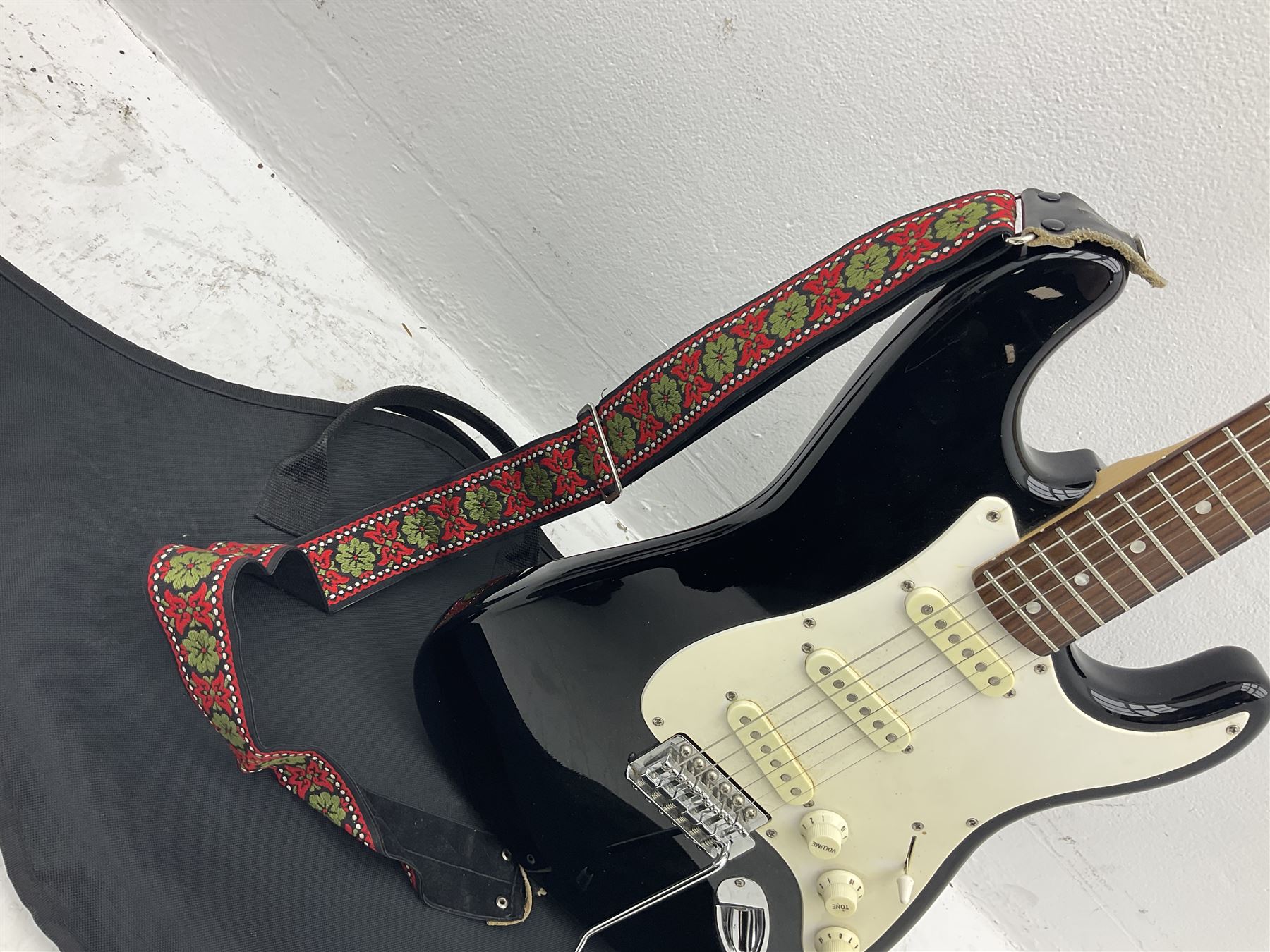 Fender Squier Strat Affinity six-string electric guitar with 20th anniversary plaque verso, serial no.CY20815325 L99cm; in soft carrying case