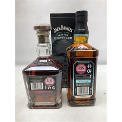 Jack Daniels, single barrel Tennessee whisky, 700ml, 45% vol, Jack Daniels, Tennessee whiskey master distiller series No.4, 700ml, 43% vol, and Courvoisier VSOP cognac, 70cl, 40% vol (3)