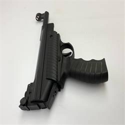 Hatsan Edgar Bros. Mod.25 Pellicano .177 air pistol with break barrel action L36cm. Looks virtually unused in box with manual