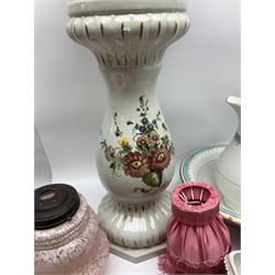 Art Deco pink mottled glass lampshade, together with a Victorian Grimwades part toilet set, including jug and bowl, two chamber pots and soap dish, Wedgwood Pearl pattern part toilet set, jardinere on stand and copper warming pan with ship design and wooden handle, etc, in three boxes