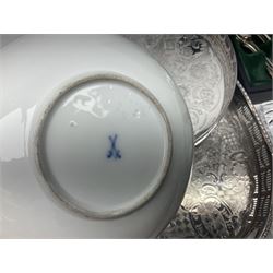 Canteen of cutlery together with Coalport basket, glass decanters and other collectables 