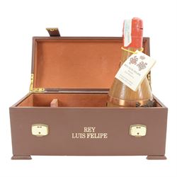 Rey Luis Felipe Gran Reserva, brandy, in American oak wrapped bottle, unknown contents and...