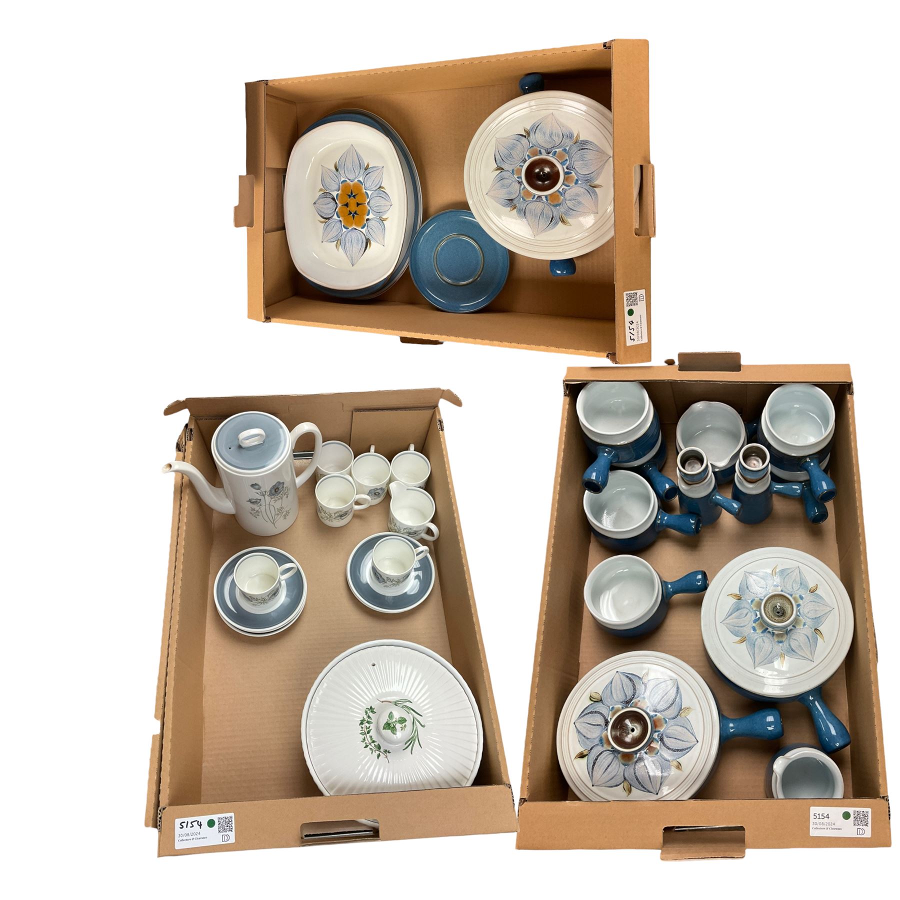 Susie Cooper Glen Mist tea set, together with a Langley part dinner service, including covered dishes, serving platter, etc