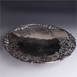 Mid 20th century silver dish, of circular form with pierced fruiting vine decoration, hall...