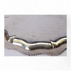 American silver Lord Robert pattern tray, of hexagonal form with oblique gadrooned rim, with presentation engraving to centre, stamped verso International Sterling WW24-1, W35cm