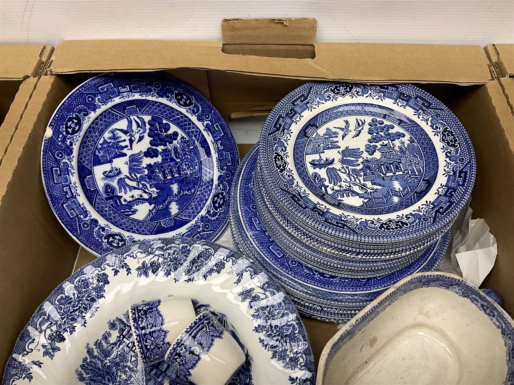 Large collection of blue and white ceramics, to include Spode Italian pattern with blue mark, Wood and Sons Yuan, pickle dish, Delft style etc, dinner plates, tea wares, bowls etc in six boxes