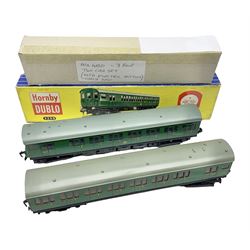 Hornby Dublo - 3-rail 3250/4150 BR (S) Electric Motor Coach with Driving Trailer 2-car EMU unit in BR green Nos.S.65326 and S.77511; Motor coach in original box with instructions and trailer unboxed (2)