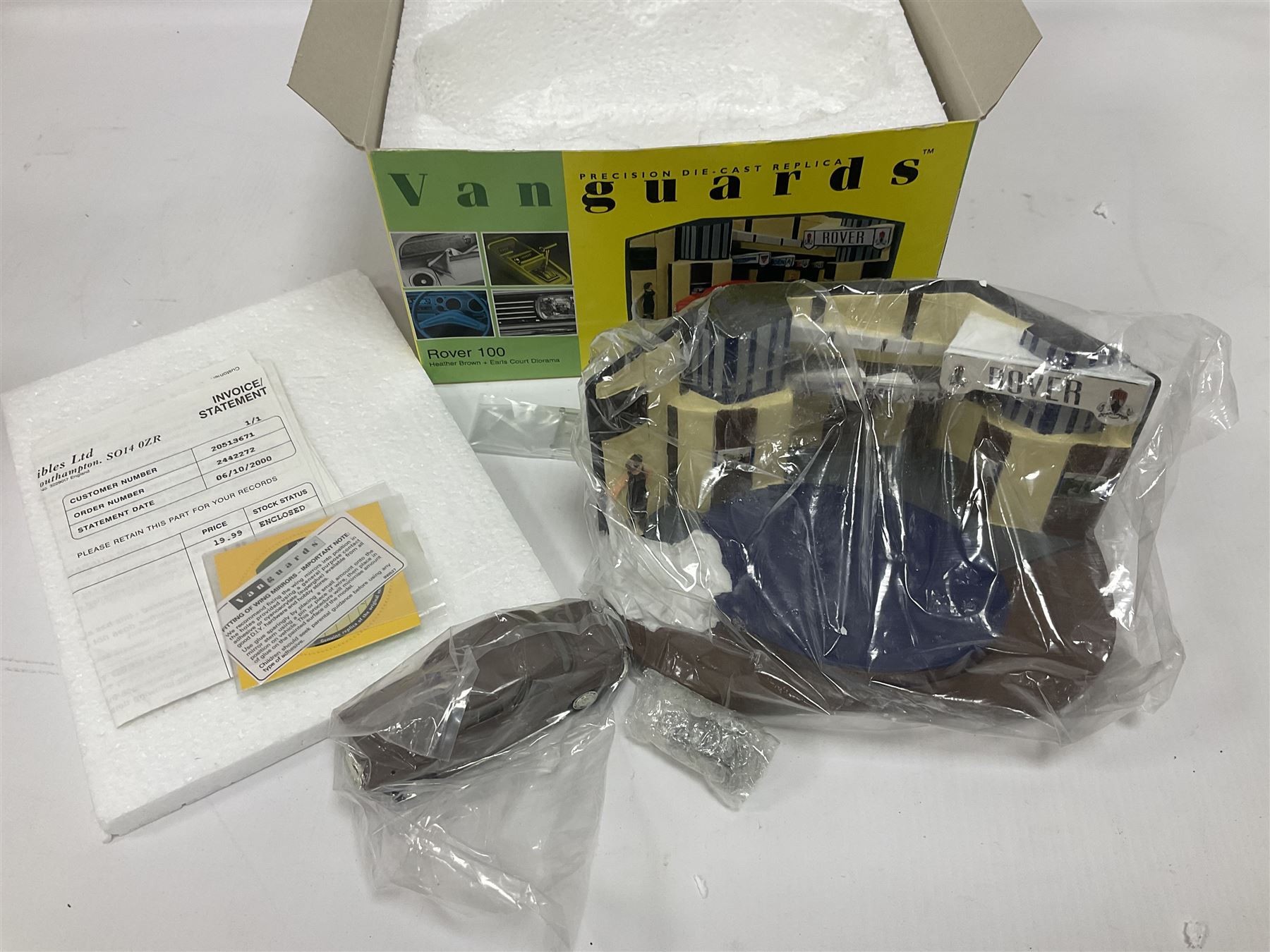 Lledo Vanguards - five 1:43 scale diorama sets comprising CD1002, PD1002, PD2002, RD 3002 and GD1002; with further Corgi 05508 Mini 7 racing club diorama set; all boxed (6)