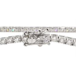White gold diamond line bracelet, stamped 18K, total diamond weight 2.65 carat