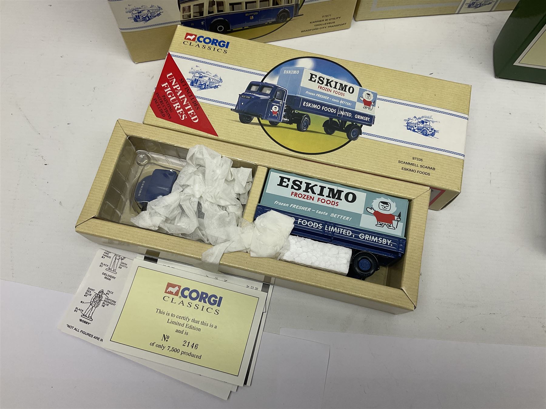 Corgi - twenty eight modern die-cast model coaches, buses and wagons to include Corgi Classics 35305, 96991, 97002, two 97108, 97208, 97267, 97335, 97871 and 98162; limited edition sets D949/26, 97107 and 97185; The Yorkshire Rider Series 91700, 91853, 91858 and 91862; all but one in original boxes or perspex display cases, most with certificates (27)