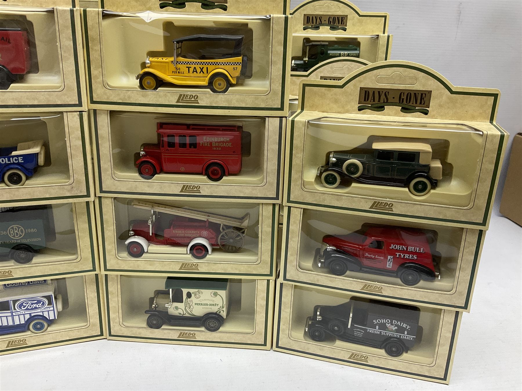 Seventy-six Lledo/ Days Gone die-cast models, all boxed (76)