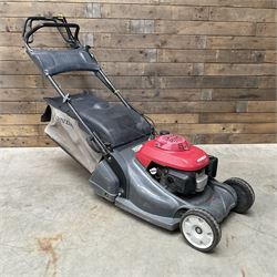 Honda Easy Start petrol lawn mower 