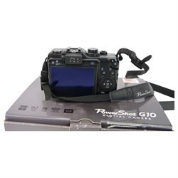 Canon Powershot G10 digital camera serial no. 7038020683, boxed with instructions, cables and carry case