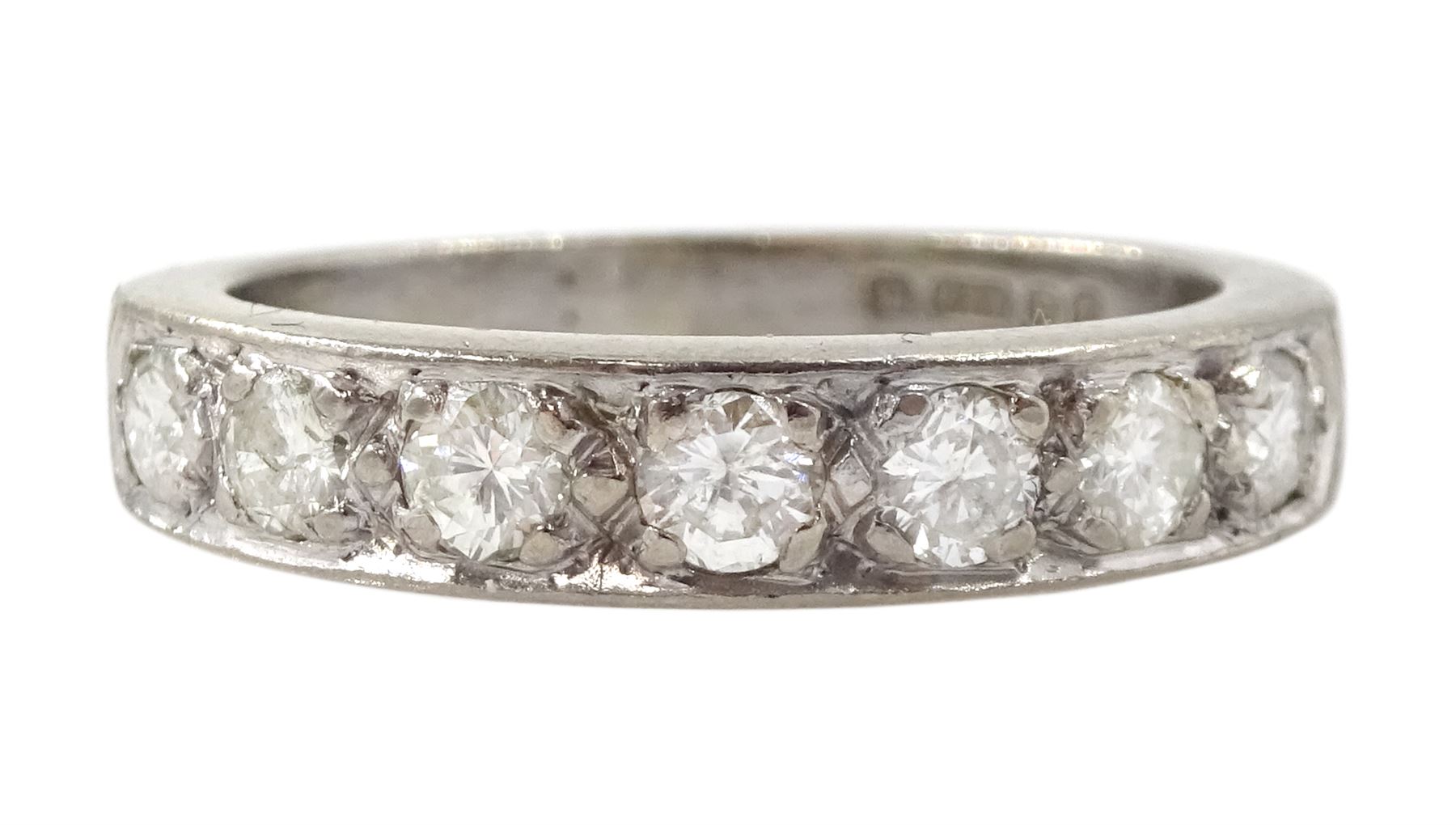 18ct white gold seven stone round brilliant cut diamond half eternity ring, London 1977, total diamond weight approx 0.50 carat
