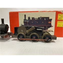 ‘00’ gauge - three steam locomotives and comprising two kit built examples; J69 Class 0-6-0T no.68619 in BR dark blue; J69 Class 0-6-0T no.68626 in BR black; with Wills Finecast boxes; one further similar example Class J67 ‘Buckjumper’ 0-6-0 no.372 being comprised of a singular heavy metal body and chassis; all models with Wills Finecast boxes (3) 