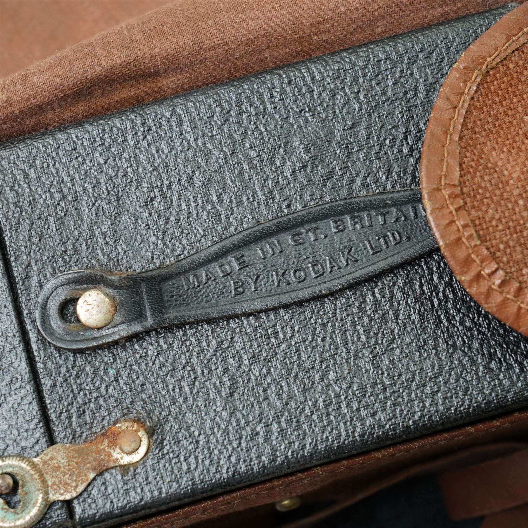  Collection of vintage cameras, binoculars and postcards