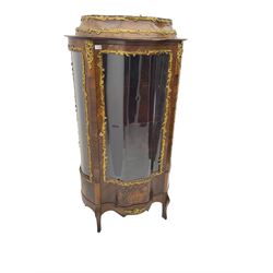 Early 20th century French kingwood vitrine or display cabinet, decorated with applied foliate cast band, serpentine glazed door and sides, inlaid with marquetry decoration of floral bouquets and branches, cartouche mounts to the apron, raised on cabriole supports