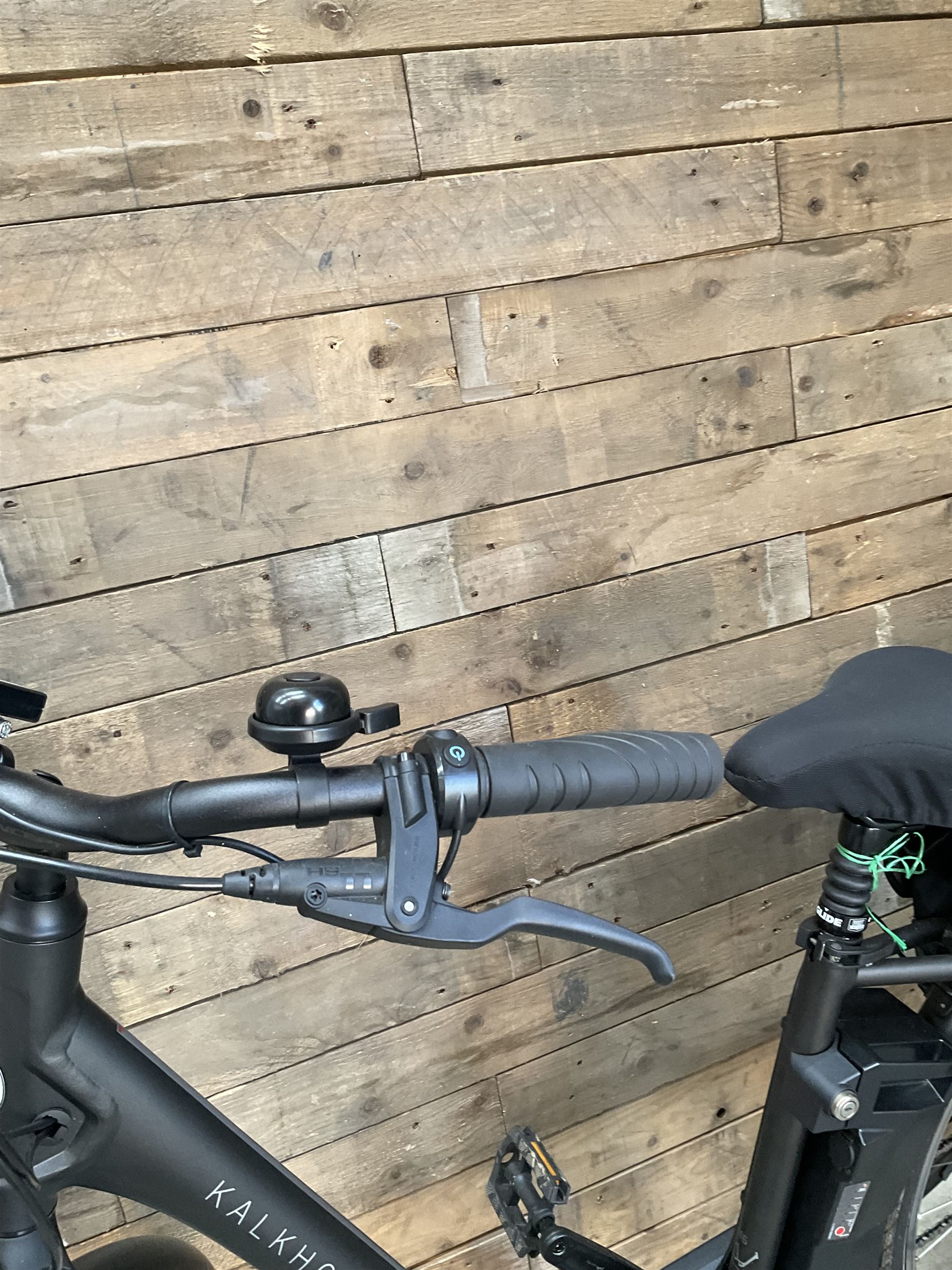 Kalkhoff Jubilee i7 electric bike with 11Ah battery, with charger lock and manual