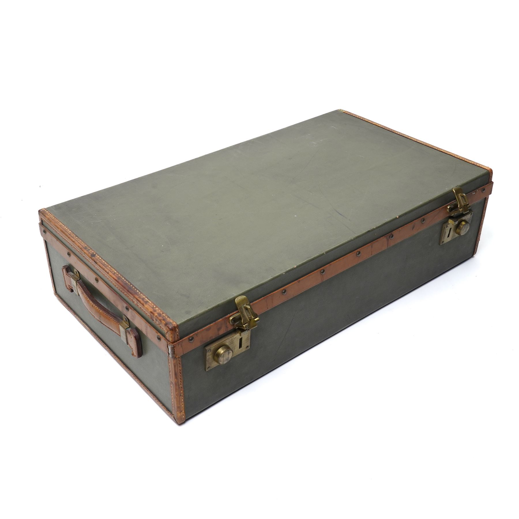 Large fitted picnic case in leather bound case 68cm x 38cm